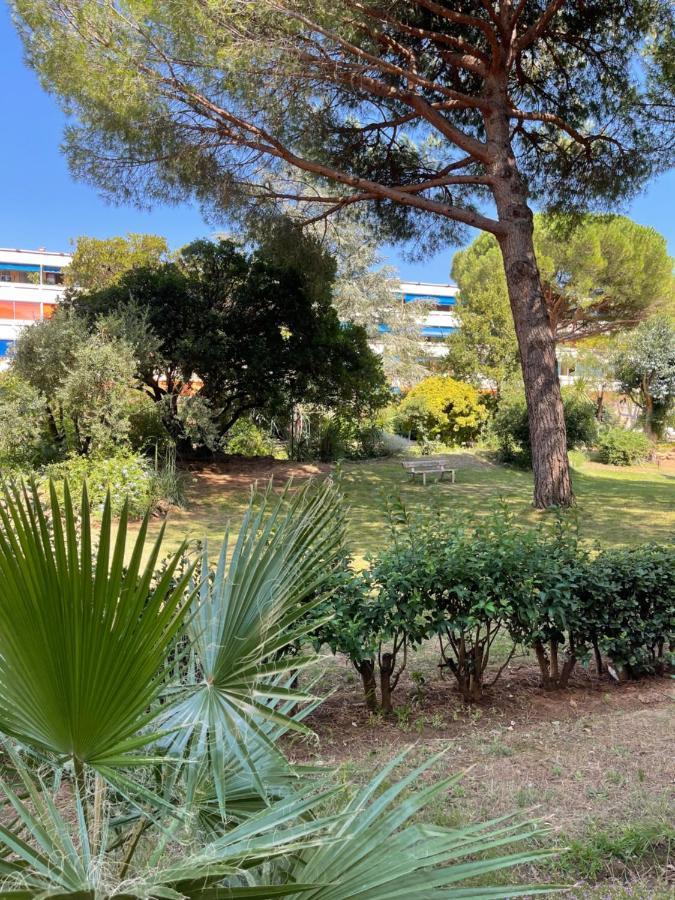 Frejus Plage - 50M2 Au Calme, Tout A Pieds Екстер'єр фото