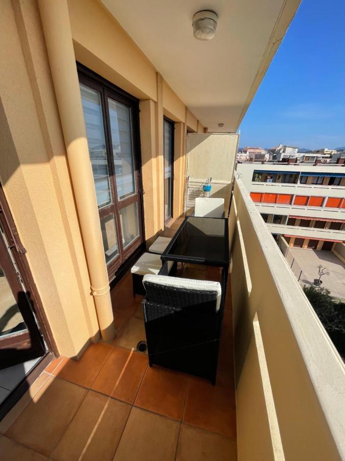 Frejus Plage - 50M2 Au Calme, Tout A Pieds Екстер'єр фото